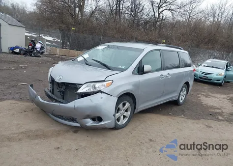 2012 Toyota Sienna Le V6 8 Passenger from USA, damaged, VIN 5TDKK3DC6CS264818